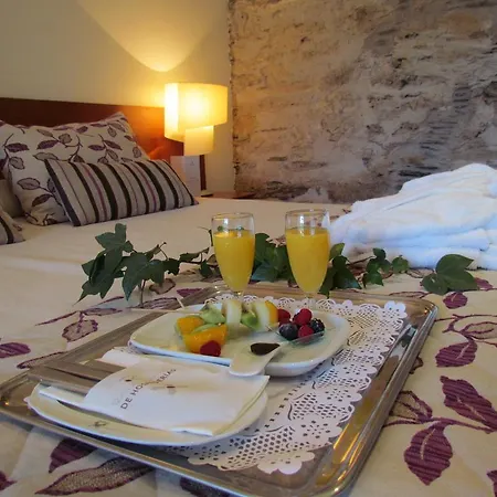 Puente De Alconetar Hotel
