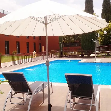 Hotel Puente De Alconetar 4*