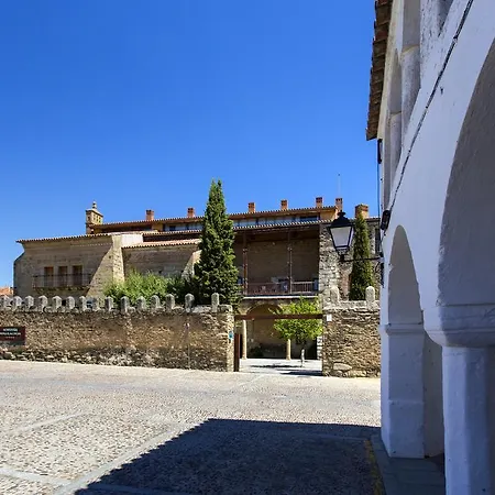 Hotel Puente De Alconetar Отель 4*