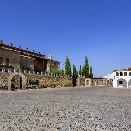 Hotel Puente De Alconetar Отель 4*