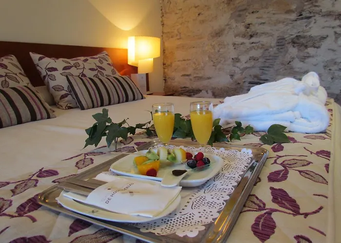 Puente De Alconetar Hotel