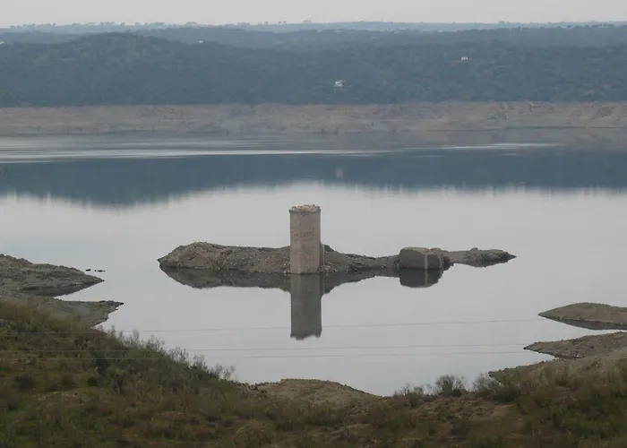 Puente De Alconetar Hotel