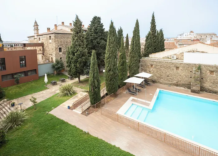 Puente De Alconetar Hotel 4*