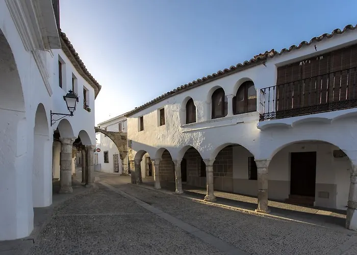 Hotel Puente De Alconetar 4*