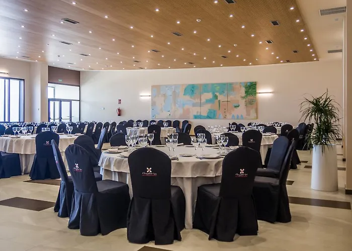 Hotel Puente De Alconetar 4*